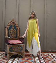 Load image into Gallery viewer, Sleeveless Top