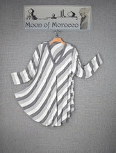 Load image into Gallery viewer, Swing Top