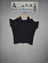 Load image into Gallery viewer, Top with Cut off shoulder and Pocket